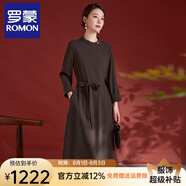 羅蒙（ROMON）品牌連衣裙秋冬長袖醋酸時(shí)尚氣質(zhì)立領(lǐng)收腰顯瘦百搭大碼純色中長裙 褐色 M (90-115斤)