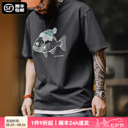馬登工裝 美式復(fù)古深海魚植絨印花T恤重磅純棉圓領(lǐng)短袖體恤男夏季 巖石灰 L