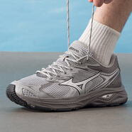 美津濃（MIZUNO）男鞋跑鞋25夏季新款RACER V2復(fù)古運(yùn)動(dòng)老爹鞋透氣緩震跑步鞋 05/港霧灰/銀色/鯊魚(yú)灰 42 (270mm)