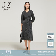 玖姿（JUZUI）真絲彈力緞印花裙女裝秋款撞色幾何氣質收腰連衣裙 花黑 L