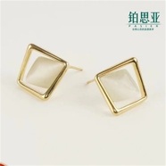 鉑思亞立方氧化鋯耳釘 時(shí)尚簡(jiǎn)約方形百搭氣質(zhì)耳釘 金色
