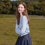 betu女裝2025秋季新款毛針織衫格子布包鈕字母繡花長(cháng)袖女2508T02 淺藍 S