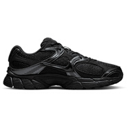 耐克（NIKE）Nike V5 RNR 男女同款 時尚舒適輕盈透氣復(fù)古跑鞋 HJ5228-001 黑色 38.5