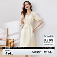 尚都比拉夏季復(fù)古V領(lǐng)花邊溫潤光澤感泡泡袖過膝中長款連衣裙 杏色 XL 