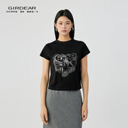 哥弟（GIRDEAR）女裝2025春夏新款綻放系列玫瑰花圖案純棉薄款短袖T恤女1300996 一見傾心-黑 M (3碼)