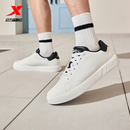 特步（XTEP）板鞋情侶春季新品綠尾小白鞋低幫男鞋舒適輕量休閑運動鞋薄底鞋 帆白/黑-男 40
