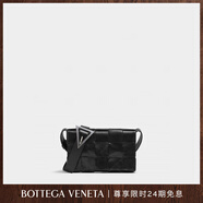 BOTTEGA VENETA[禮物]葆蝶家男士經(jīng)典款CASSETTE斜挎包bv包 黑色 均碼