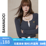 banana cici2024年春季新款精致學(xué)院風(fēng)大圓領(lǐng)短款刺繡針織t恤開(kāi)衫C251TX594 灰色(氣質(zhì)灰) S