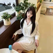 水畔衣人白色V領(lǐng)波點雪紡長袖連衣裙女早秋新款法式氣質(zhì)收腰顯瘦A字短裙子 連衣裙【入秋連衣裙/冷淡系獨特 S 贈送運費險80斤-95斤