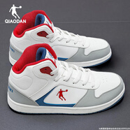 喬丹男鞋運動(dòng)板鞋男2025冬季新款紅色新年運動(dòng)鞋男時(shí)尚百搭休閑鞋子男 淺灰/生活藍【新年配色】 40.5