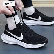 耐克（NIKE）官方 艦店男鞋 2025秋季新款革命網(wǎng)面輕便休閑鞋子透氣運(yùn)動(dòng)跑步鞋 革命系列/經(jīng)典黑白/建議拍大半碼 42 (265mm)