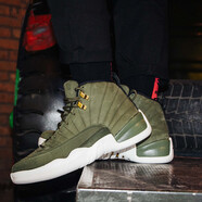 耐克（NIKE）男女款A(yù)ir Jordan 12 CNY 喬AJ12籃球鞋 130690-153265-301  41