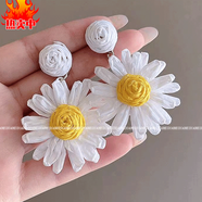 SNQP夏日花朵耳環(huán)女新款感氣質(zhì)耳針耳墜小眾設(shè)計氣質(zhì)耳飾 白色鄒菊花朵耳釘