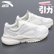 安踏（ANTA）女鞋子引力運(yùn)動(dòng)鞋秋季皮面女士跑步鞋2025休閑鞋防潑水保暖老爹鞋 泥沙灰/象牙白 38