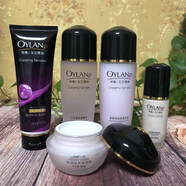 新鮮一族【官方店】新鮮一族SZW新鮮一族鑫莊玫瑰+玉蘭精油補水保亮面部 潔面+水+乳+霜+粉底液