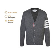 湯姆 布朗（THOM BROWNE）送男士深灰色羊絨四條紋V領(lǐng)針織開衫 MKC001A 00011 038 3/L