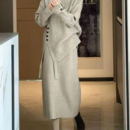 BMOI秋冬2025新款小香風(fēng)休閑坑條毛衣法式半身裙歐洲站針織衫兩件套 卡其色 均碼 80-140斤