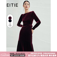 愛特愛（EITIE）冬季新款商場同款復(fù)古絲絨連衣裙一字領(lǐng)純色優(yōu)雅魚尾顯瘦6707442 銀粉67 L 165
