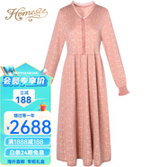 Homesee國際輕奢高檔連衣裙秋季新款V領(lǐng)針織女裝毛衣中長款A(yù)字裙子 裸粉色 【女神范/設(shè)計(jì)感】 S