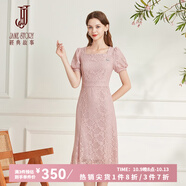 經(jīng)典故事（JANE STORY）法式方領(lǐng)蕾絲連衣裙女夏季2025新款高級感精致復(fù)古修身紅色裙子 A02粉色 L
