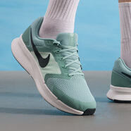 耐克（NIKE）男鞋秋新款運(yùn)動鞋RUN SWIFT 3飛線網(wǎng)面透氣輕便緩震跑步鞋休閑鞋 DR2695-015/RUN SWIFT 3/綠黑 40