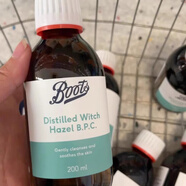 BOOTS現(xiàn)貨英國Boots Witch Hazel 金縷梅爽膚水調(diào)節(jié)水油鎮(zhèn)靜皮膚200ML