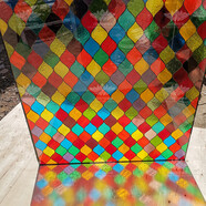 三棲虎定制藝術(shù)玻璃鋼化彩色玻璃吊頂非彩晶蒂凡尼教堂玻璃琉璃窗馬賽克 默認