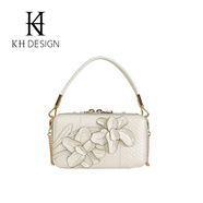 明治女包真皮立體花盒手提袋無(wú)障礙豪華宴會(huì )手拿包高端手袋 臻選套餐:米色+口紅包掛飾(顏色