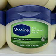 凡士林（Vaseline）美國凡士林晶凍潤唇膏唇膜潤膚霜身體乳護手霜手腳足干裂睫毛保濕 舒緩蘆薈(綠色)450g