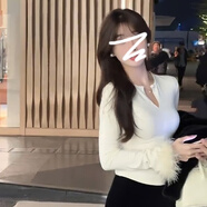 園翌感白色毛毛v領(lǐng)長(zhǎng)袖t恤女打底衫秋裝2025修身內(nèi)搭短款上衣 【米白色】【打底衫女2024新款/秋冬內(nèi)搭可外穿/ 2XL 65/70kg