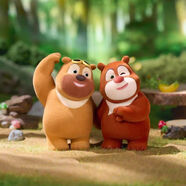 熊出沒(méi)盲盒的我們潮玩手辦熊大熊二植絨公仔兒童玩具禮物 來(lái)比心心[拆盒不拆袋]