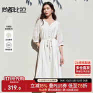 尚都比拉度假連衣裙女秋季七分袖鏤空刺繡優(yōu)雅氣質(zhì)A字裙V領(lǐng)系帶顯瘦中長裙