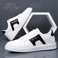古卡頓（GUKADUN）小白鞋子男秋季軟皮經(jīng)典板鞋男士平板防滑皮鞋潮流新款運(yùn)動(dòng)男鞋 白黑 42