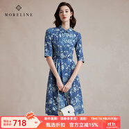 MORELINE沐蘭法式優(yōu)雅印花連衣裙2025春新款設(shè)計(jì)感立領(lǐng)七分袖襯衫裙中長(zhǎng)款 蘭白花 L
