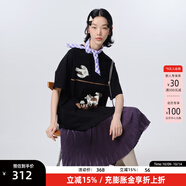 幻走（MOVEUP）2025夏季新款.FUN系列圓領印花壓褶裙擺針織連衣裙 夜黑 M