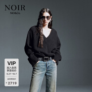 MO&Co.【NOIR系列】毛衣含綿羊毛羽毛紗破洞毛衣摩安珂 黑色 XS 155