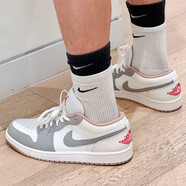 耐克（NIKE）男鞋休閑板鞋 秋季25新款低幫耐磨運(yùn)動(dòng)鞋Air Jordan 1防滑籃球鞋【新品AJ1】553558-169/米白40