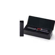 凌美（LAMY）鋼筆簽字筆 套裝禮盒生日節(jié)日禮物學(xué)生成人練字文具 德國(guó)進(jìn)口 狩獵系列 金屬小禮盒 亮黑 F0.7mm