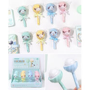 可愛(ài)耳機學(xué)生潤唇膏保濕兒童少女心兩支無(wú)色保濕滋潤防干干裂護 棒棒糖唇膏果味隨機一支