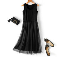 2024年新款背心吊帶紗裙長(cháng)款內搭蕾絲網(wǎng)紗打底裙顯瘦連衣裙女春秋 黑色背心 L