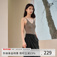 阿依蓮【商場(chǎng)同款】高級(jí)感吊帶背心女可外穿2025夏新款打底內(nèi)搭無(wú)袖上衣 冷萃棕 S