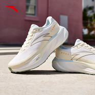 安踏（ANTA）旅步2.5丨跑鞋女25冬緩震透氣跑步鞋輕便舒適運動(dòng)鞋女 【網(wǎng)面】紙莎白/微蛋白/素霧灰-1 36 (女5.5)