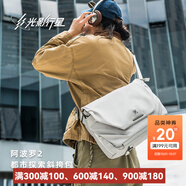 光影行星（GYXX）阿波羅2斜挎包男士通勤便攜單肩背包大容量郵差電腦包 霜月白/加大 適合16寸電腦