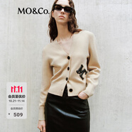 MO&Co.【美拉德】羊毛千金針織開(kāi)衫撞色學(xué)院風(fēng)針織衫羊毛針織衫女 駝杏色 XS 155