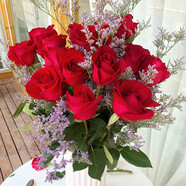 芊芊細語(yǔ)斗南基地直批發(fā)玫瑰鮮花全國速遞配送女友禮物家用水養插花家庭 10支紅玫瑰+送情人草+送保鮮劑