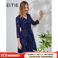 愛特愛（EITIE）春季新品優(yōu)雅V領(lǐng)高腰修身蕾絲鉤花扇形裙擺七分袖連衣裙6107818 深藍(lán)31 M 160
