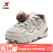 特步（XTEP）（XTEP）（XTEP）特步2025冬季新品萌仔鞋（故事色）板鞋女 淺灰褐/白沙灰 35