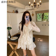 盛妙慈小七夏季2025新款法式設計感荷葉邊喇叭袖襯衫清新甜美裙褲三件套 上衣+裙褲【款】 兩件套 S 建議90斤以?xún)?
                                         title=