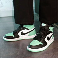 耐克（NIKE）【潮】Air Jordan aj1板鞋男女新款高幫休閑跑步運動(dòng)耐磨籃球鞋 FD1437/DZ5485-130 /黑薄荷綠 42