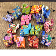 布藝小象掛件可愛(ài)包包掛飾扎染創(chuàng)意鑰匙扣民族風(fēng)泰國(guó)旅游紀(jì)念小品 長(zhǎng)鼻象花布款隨機(jī)顏色一個(gè)